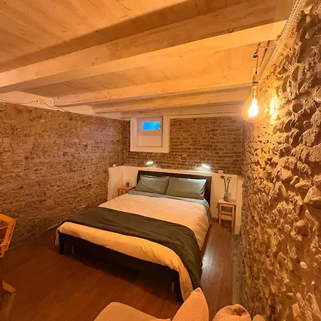 Terra Cielo Di Porta Santi