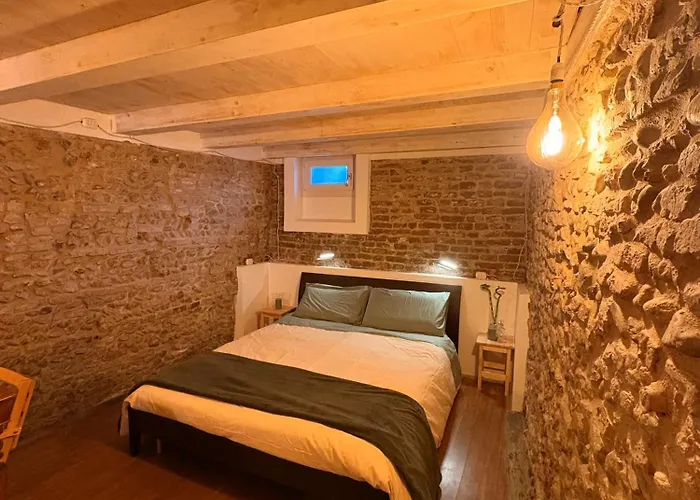 Terra Cielo Di Porta Santi